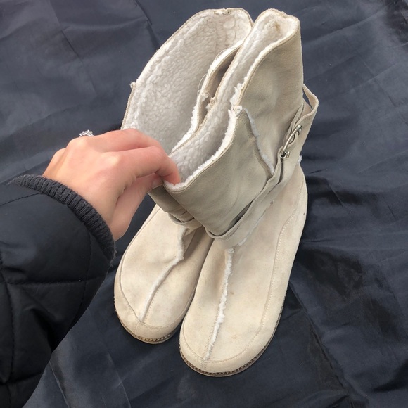 Michael Kors Boots - Picture 3 of 7